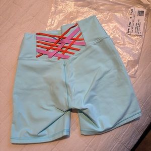 Boost Powerhold High Waisted 6” short